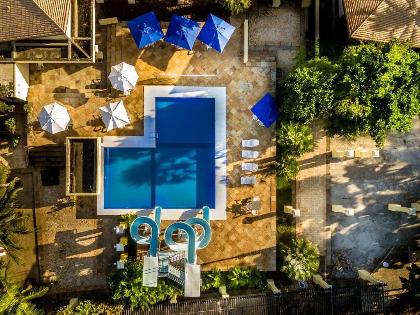 Aimberê Eco Resort Hotel