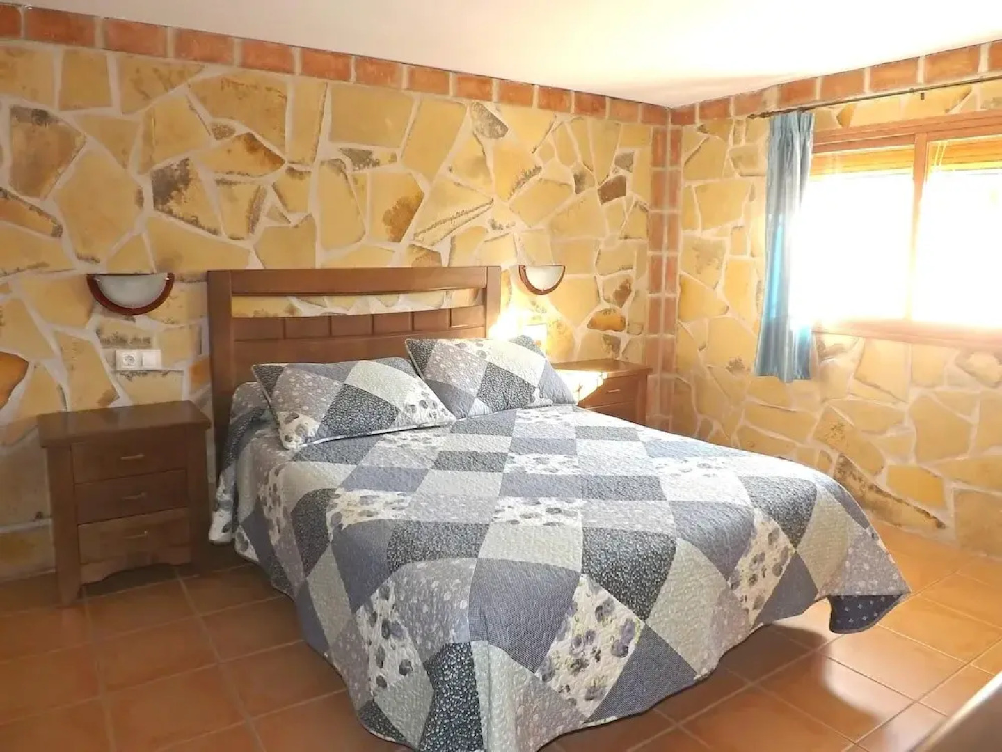 Villa With 5 Bedrooms in La Guardia de Jaen, With Wonderful Mountain V