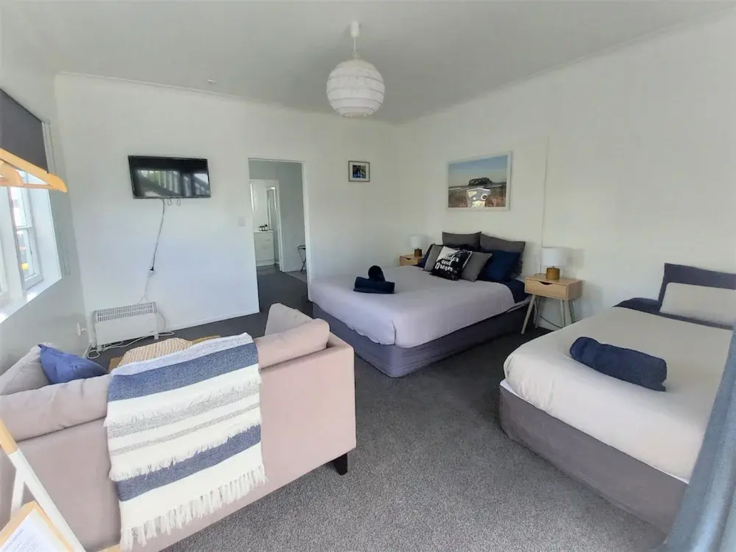 Surf N Stay Whangamata - Hostel