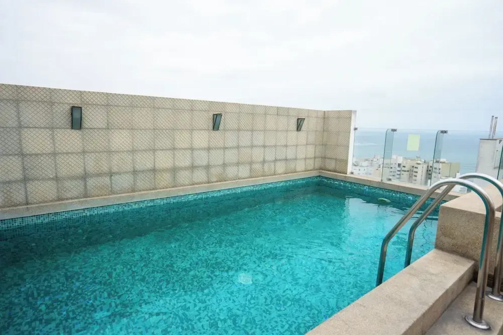 Amazing 1BR with private terrace