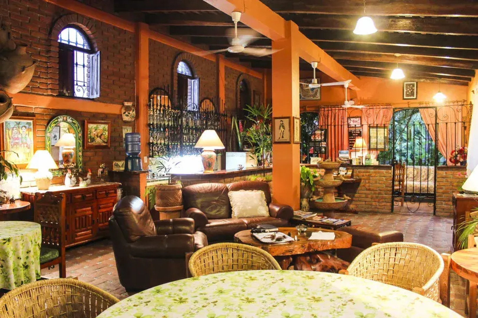 Hotel Suites La Hacienda