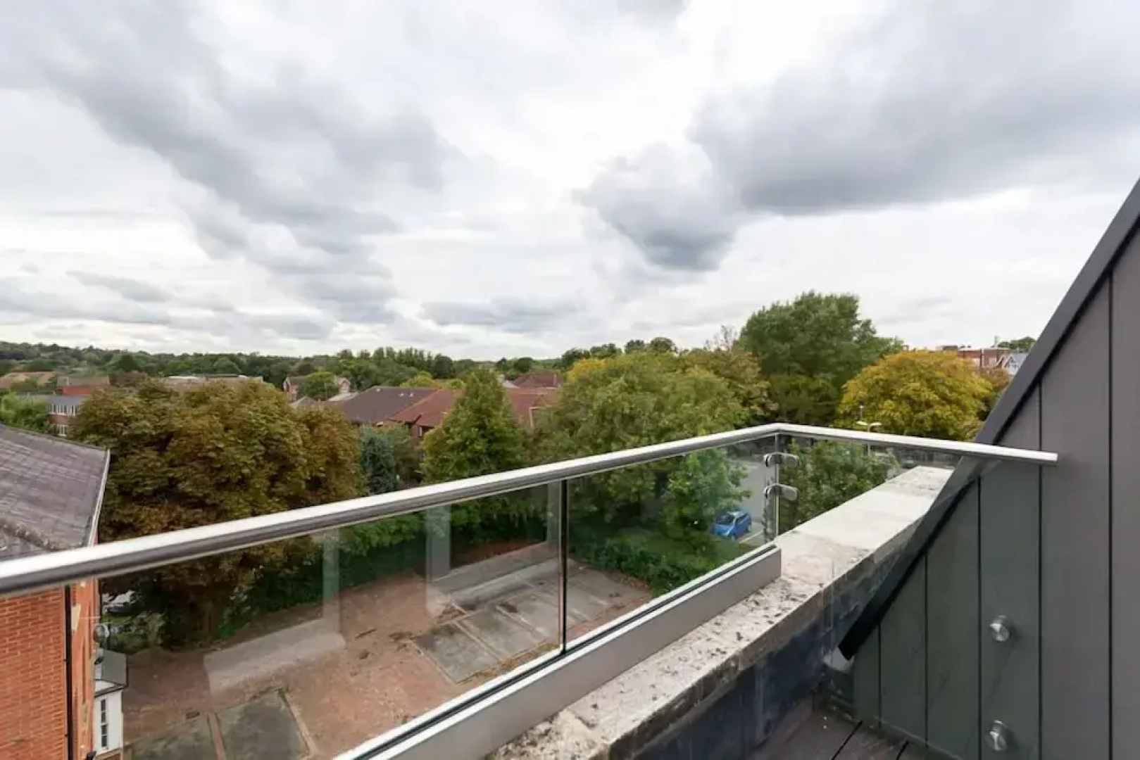 Roomspace Apartments -Swan House