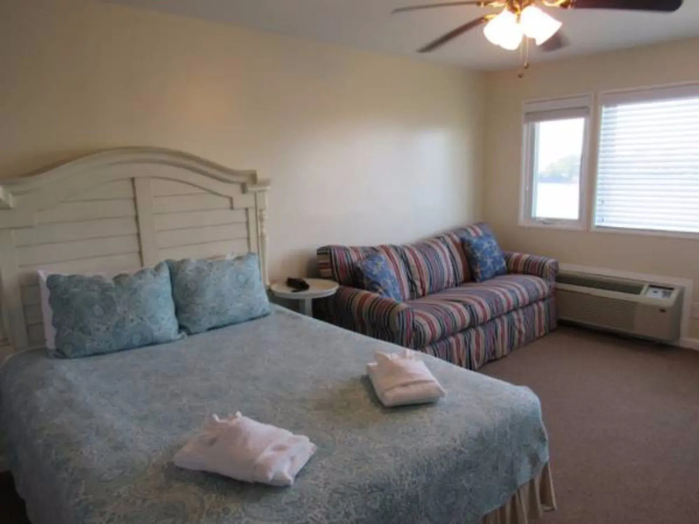 Fin 'n Feather Waterside Inn By Kees Vacations