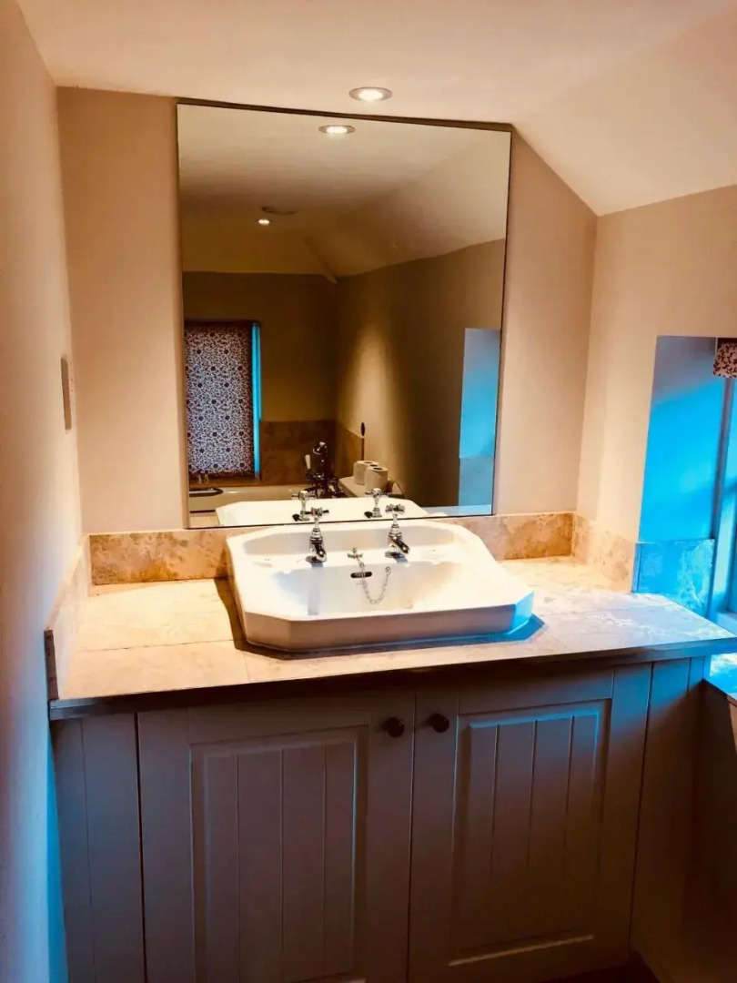 The Dorset Arms Cottages