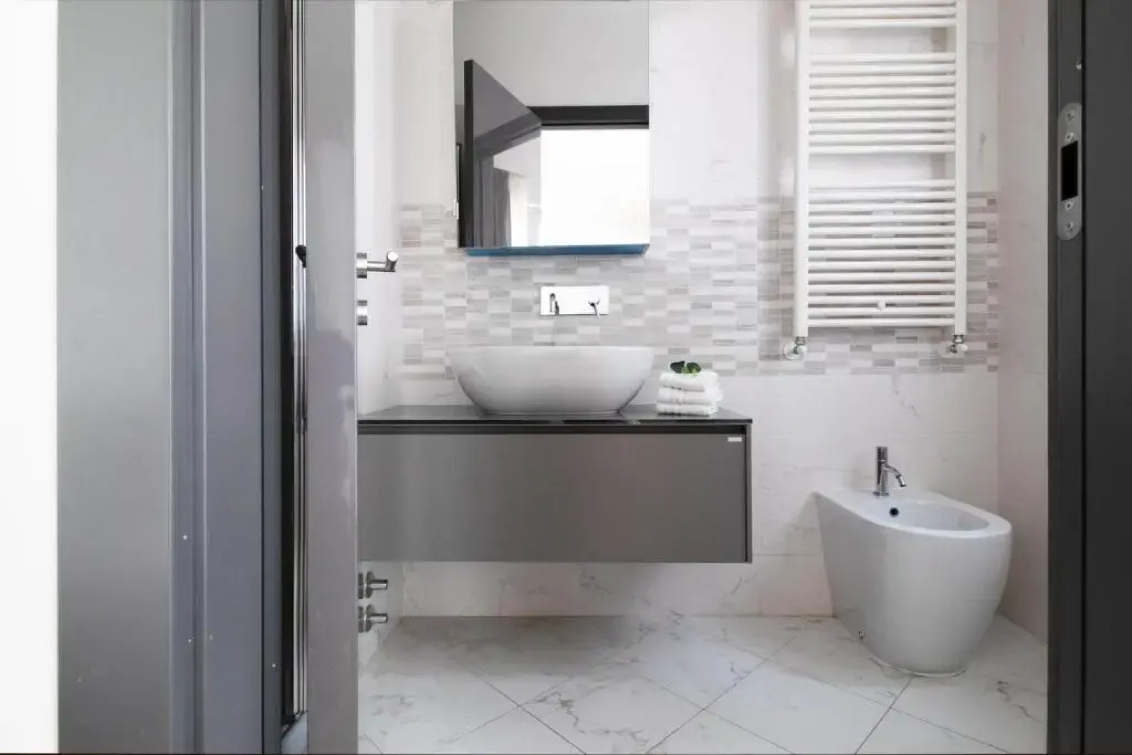 Edone' by PortofinoHomes