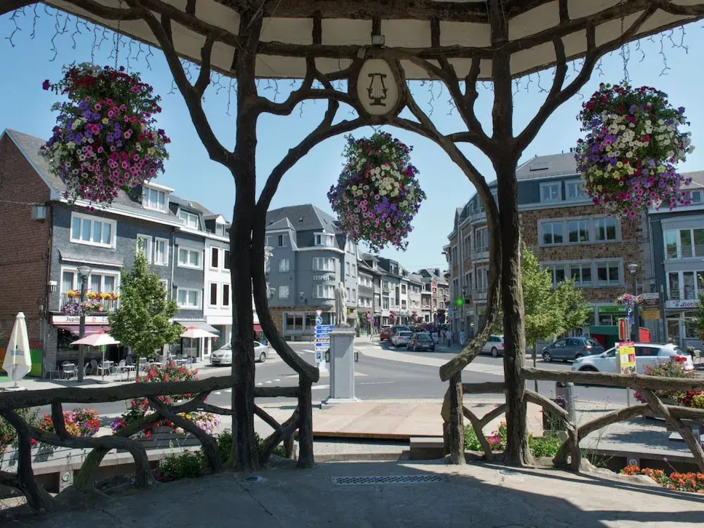 Luxury Apartment in Malmedy with Jacuzzi