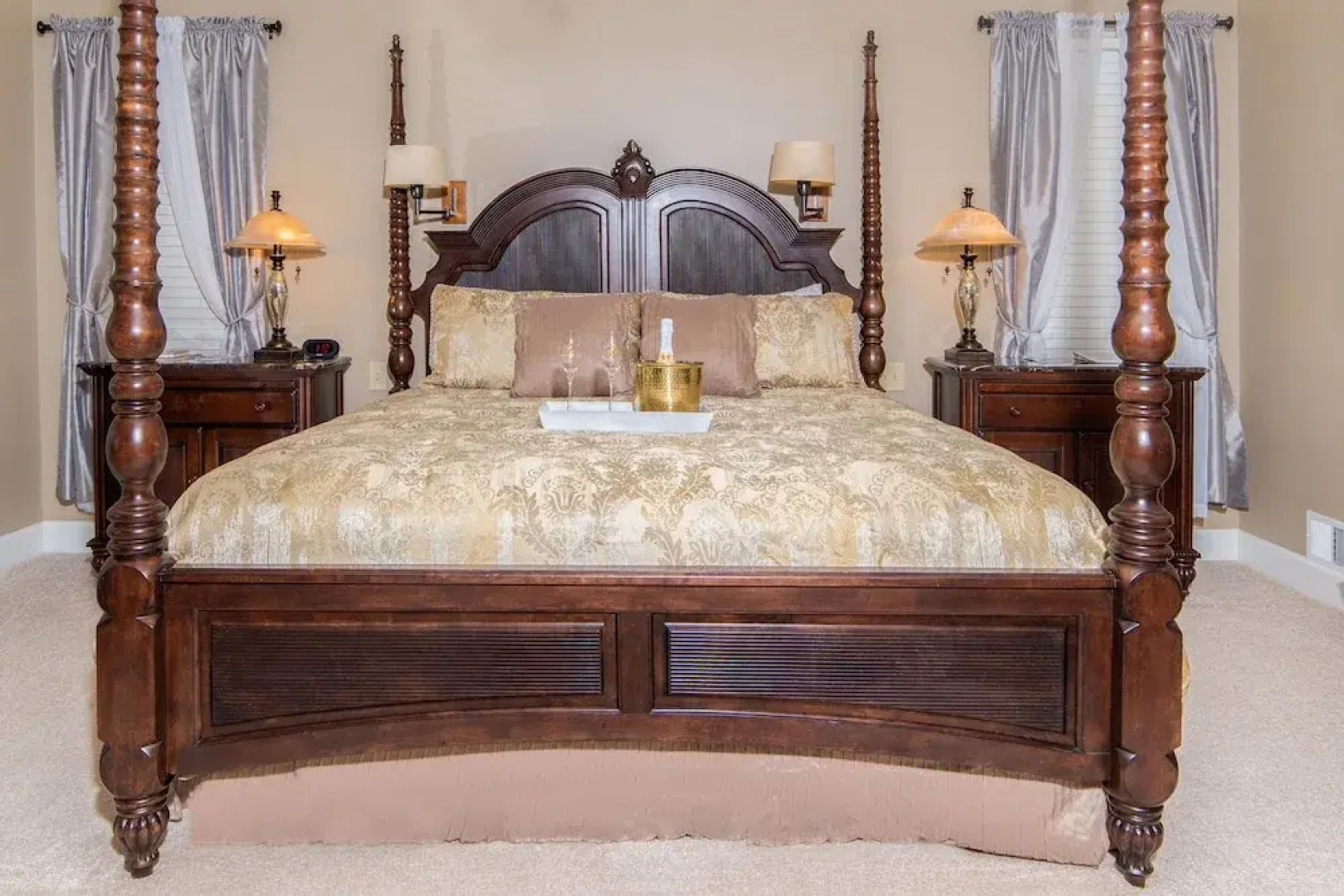 Pleasanton Courtyard B&B