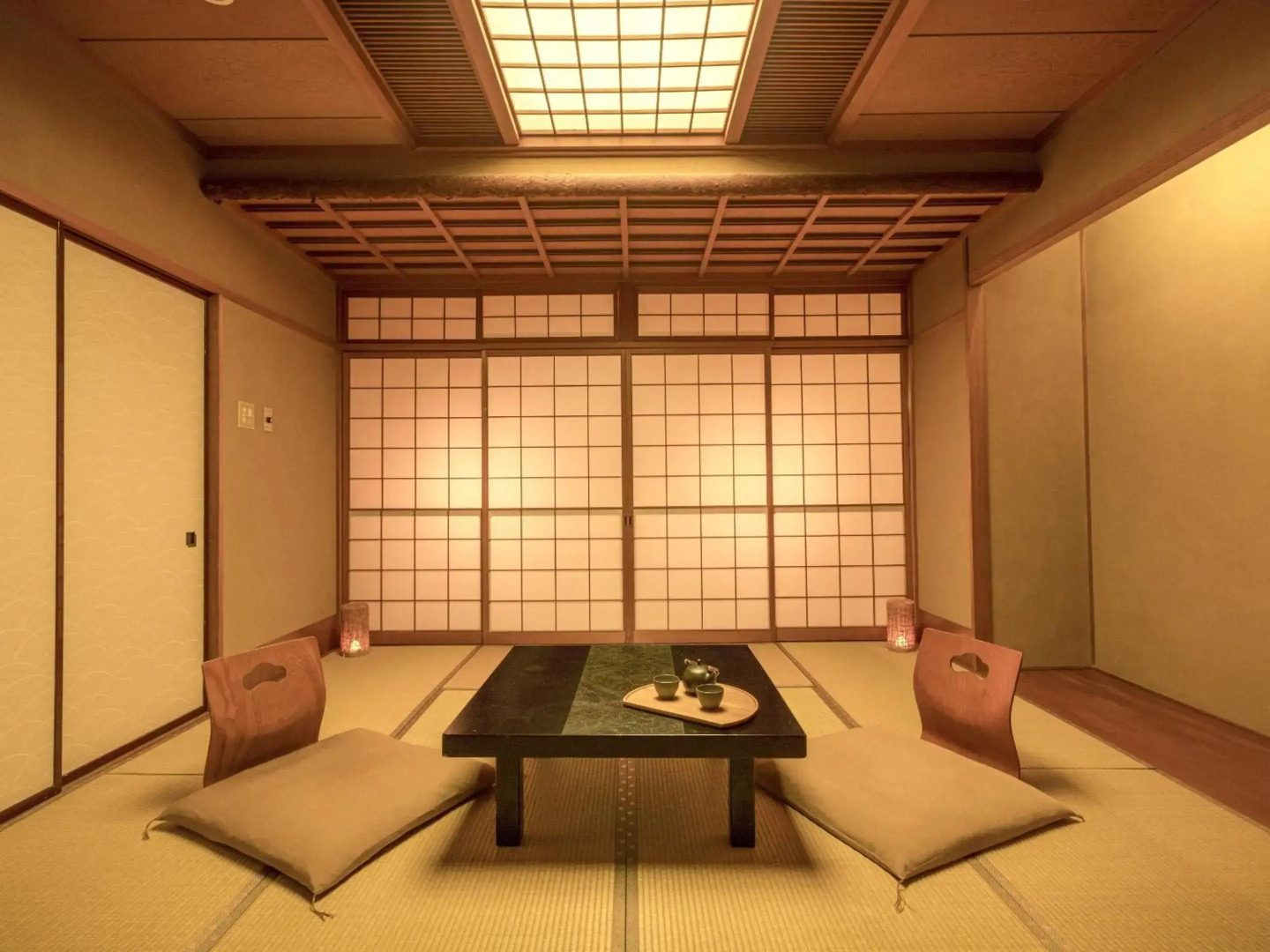 Ooedo Onsen Monogatari Premium Yoshinoya Irokuen