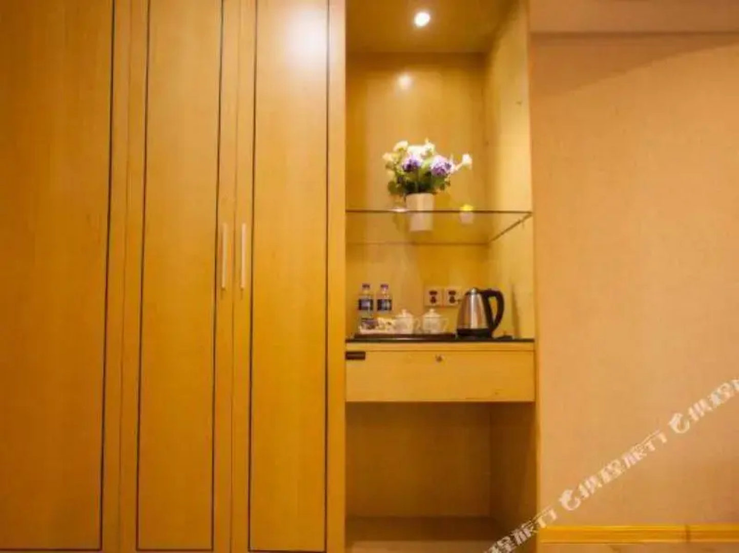 Weierhong City Hotel (Fu'an Wanli Plaza)
