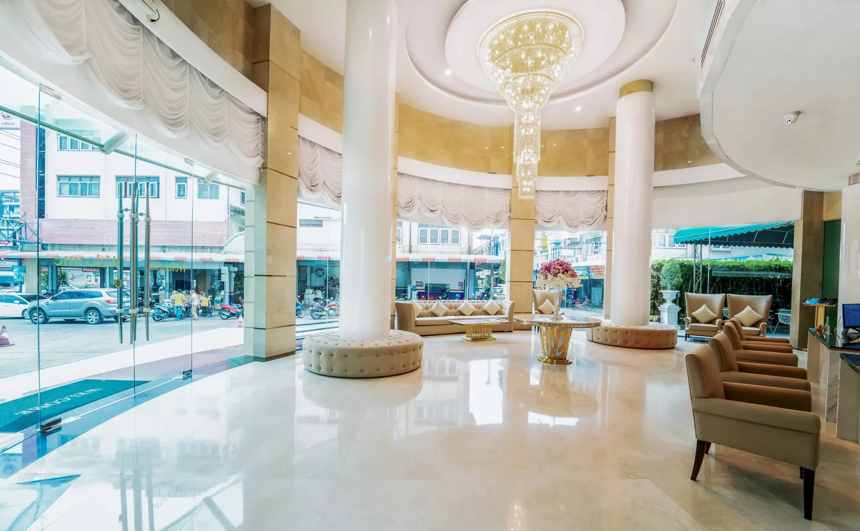 Отель Royal Pavilion Hua Hin