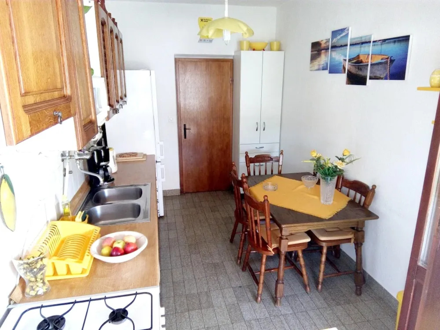 Apartment With 2 Bedrooms in Supetar, With Wonderful sea View, Furnish