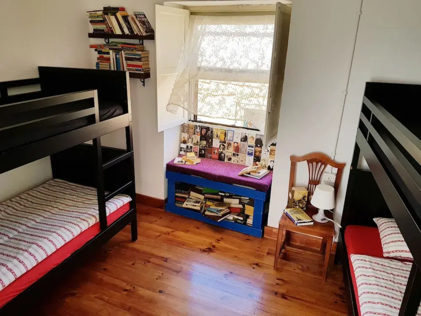 Ratones de Biblioteca - Hostel