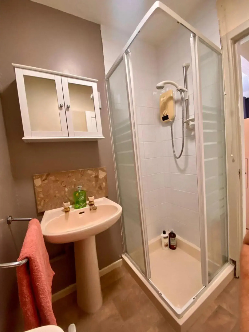 Central Lisburn Duplex Apartment