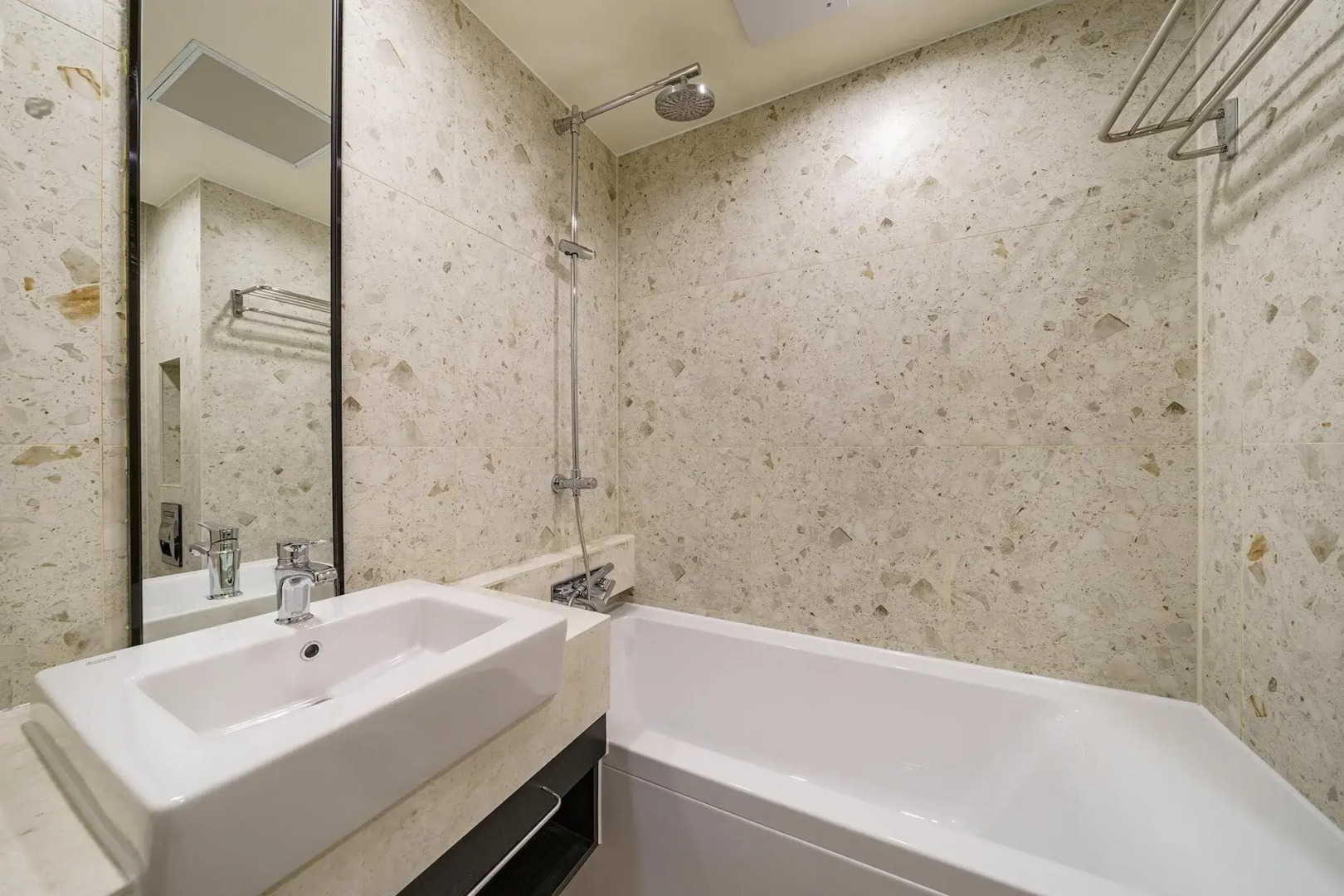 Gloucester Hotel Kintex