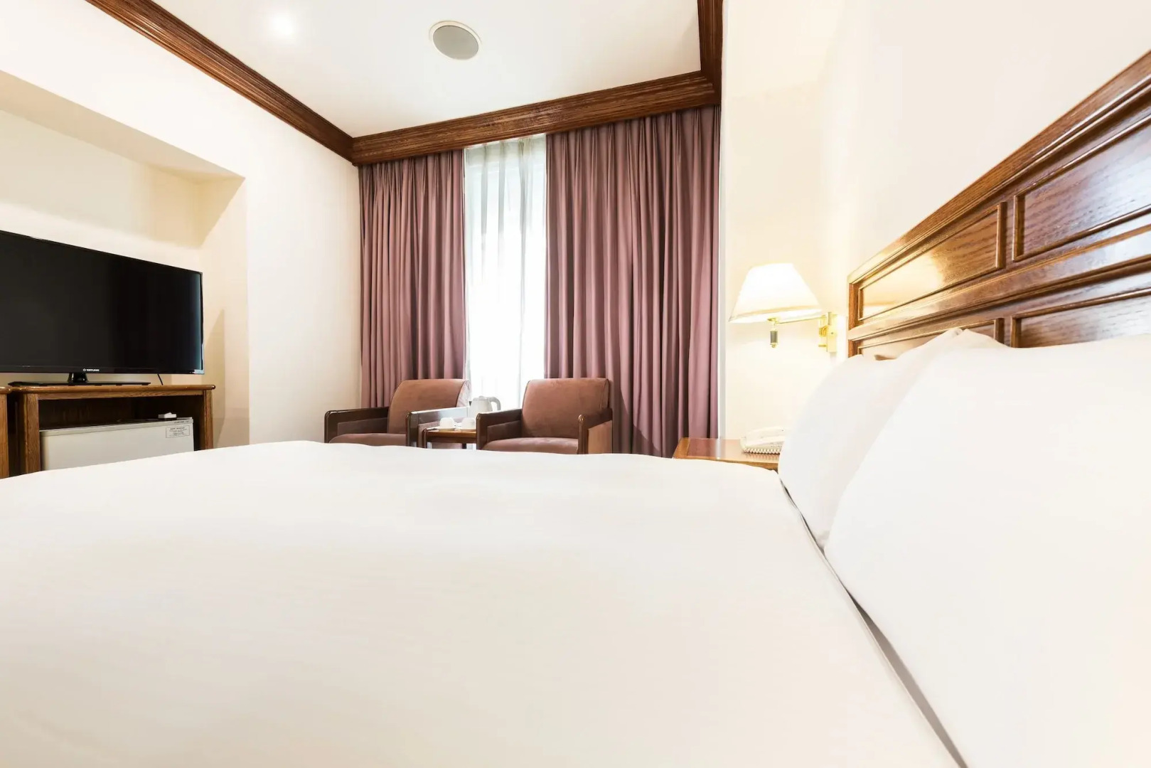 Tainan California Villa