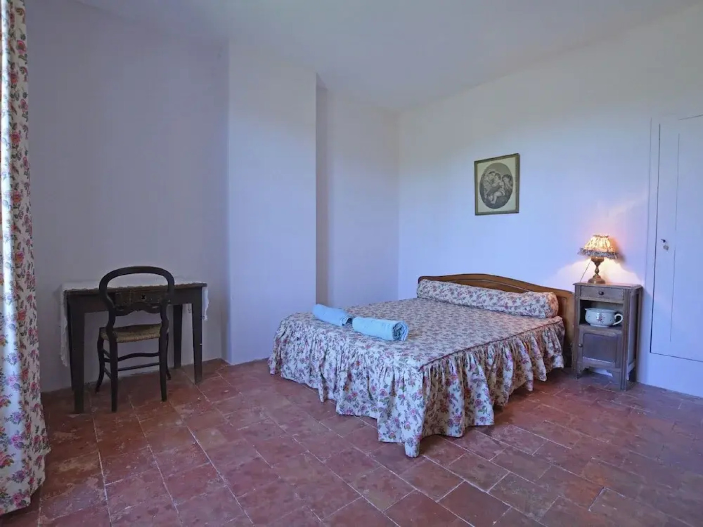 Authentic Holiday Home With Private Swimming Pool and Large Garden in Southern France