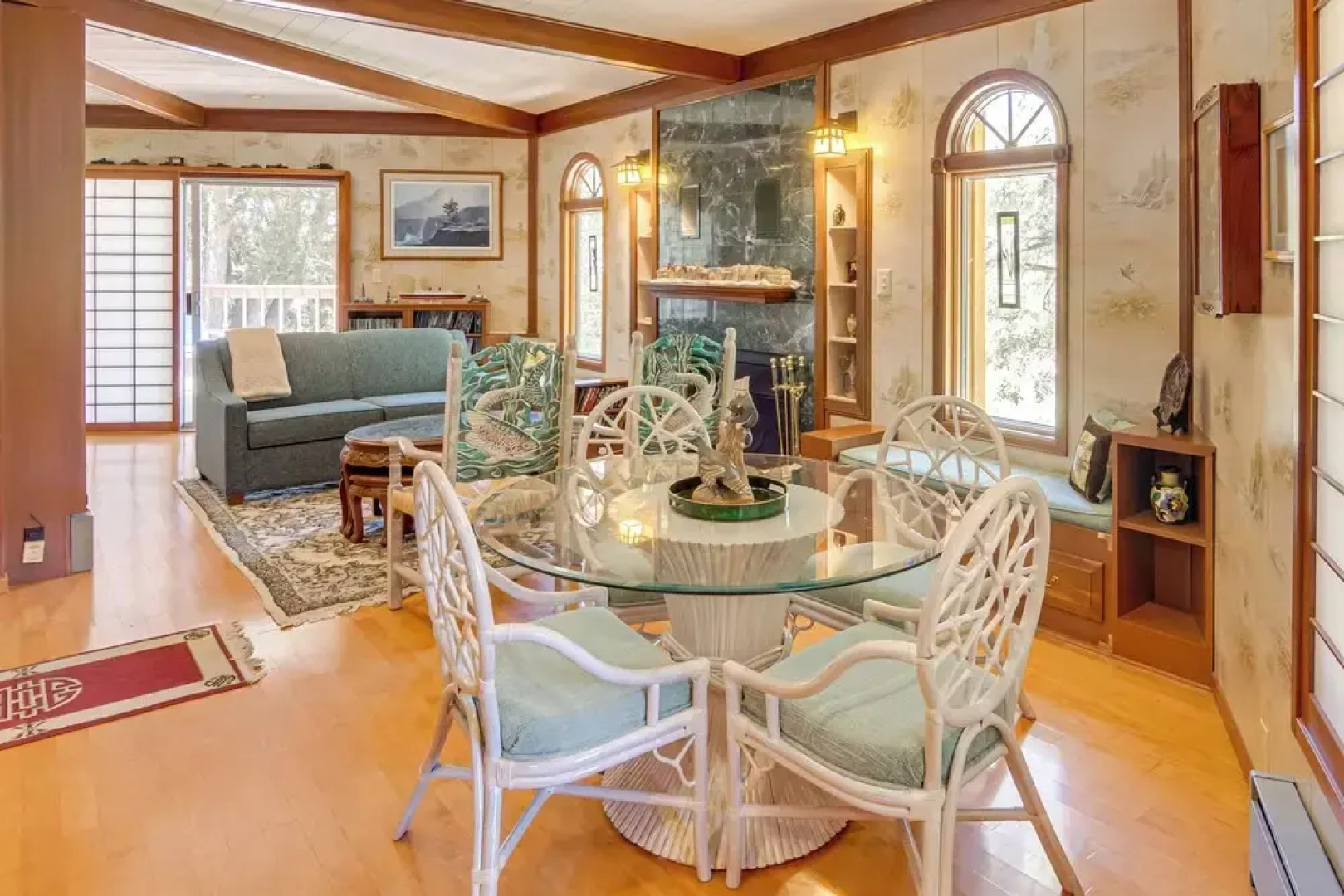 'star House' Unique Home w/ 360 Mountain Views!