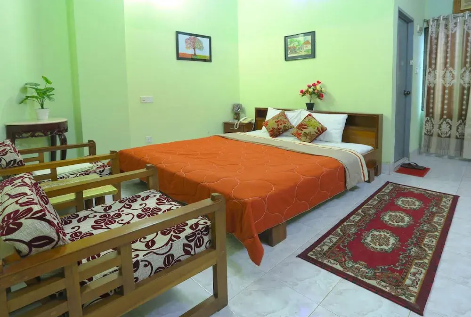 Farmis Garden Hotel & Restaurant