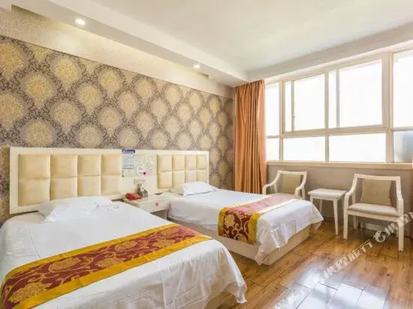 Shiyan Changtai Hotel