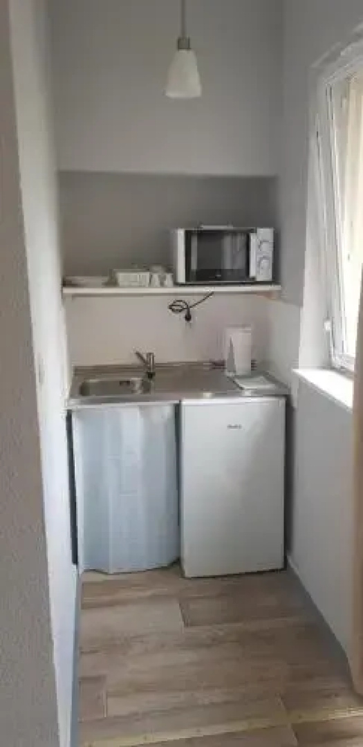 Icke Apartments