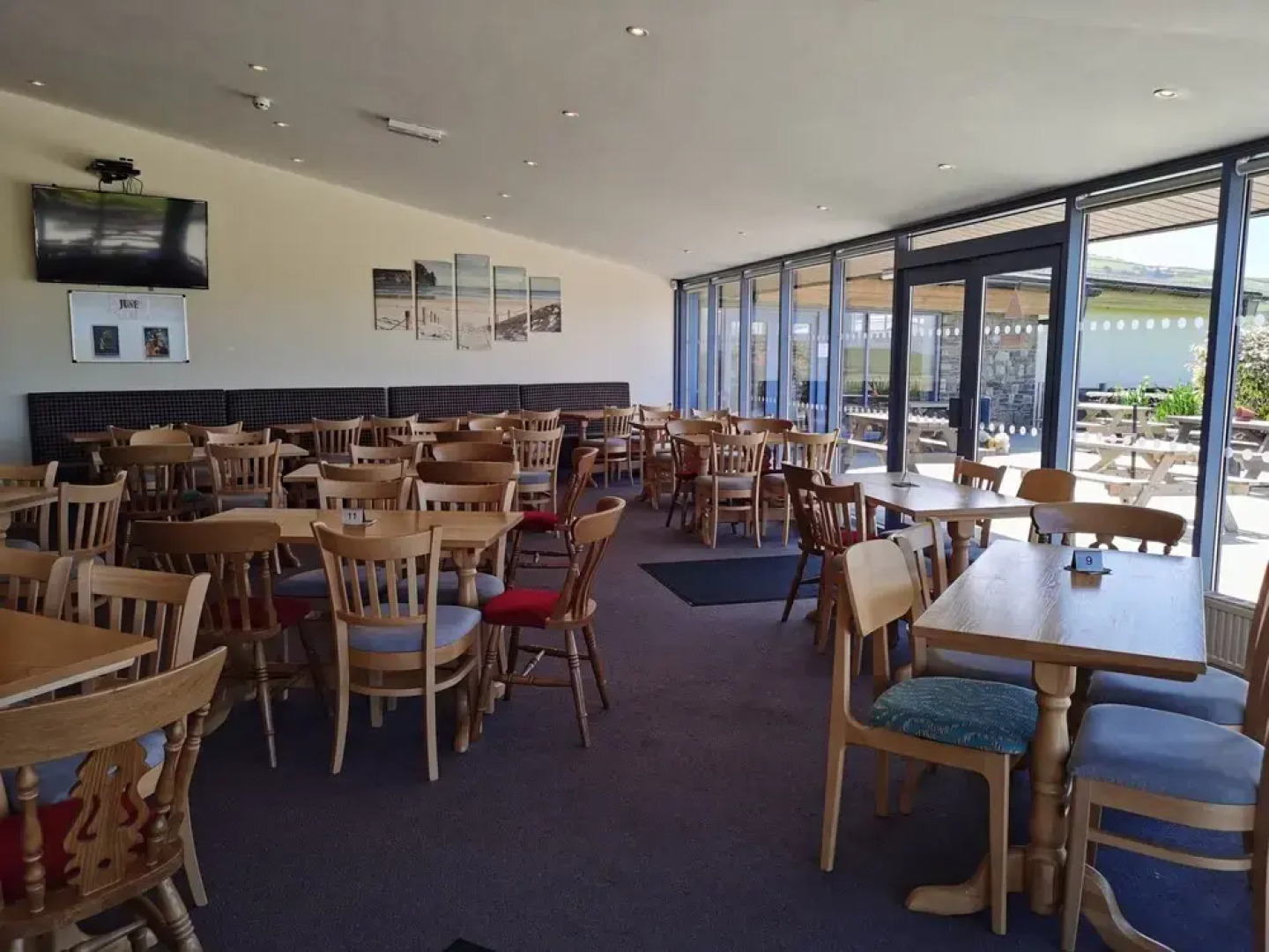 Sea and Mountain View Sunbeach Holiday Snowdonia