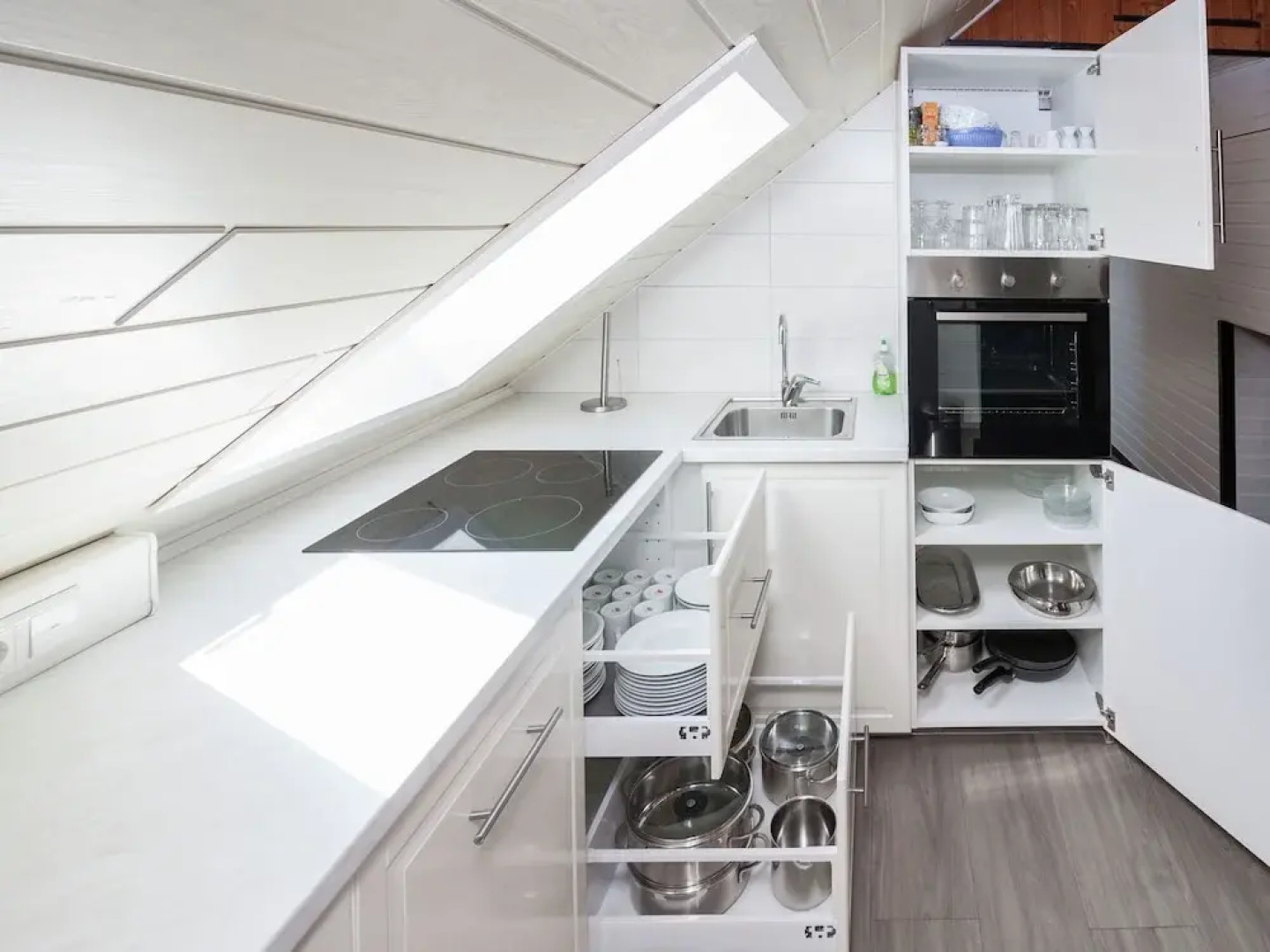 Alluring Holiday Home in Vellinghausen With Pool