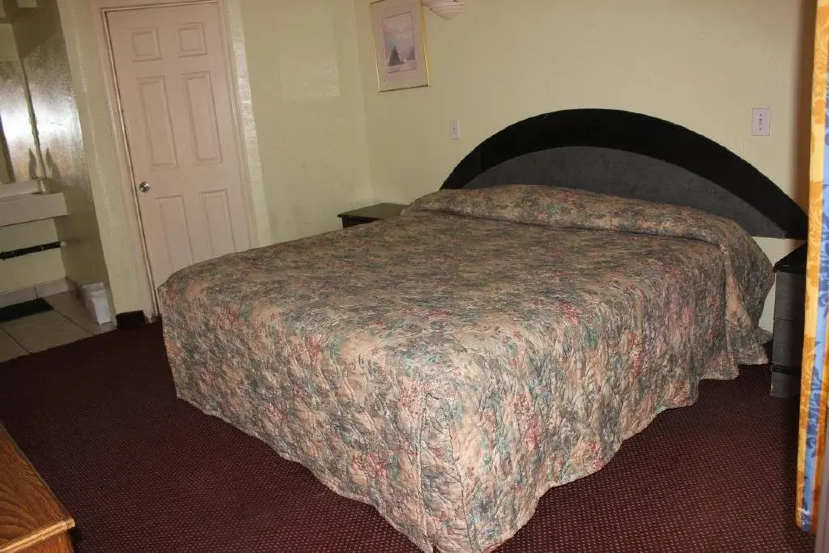 Clarendon Hotel