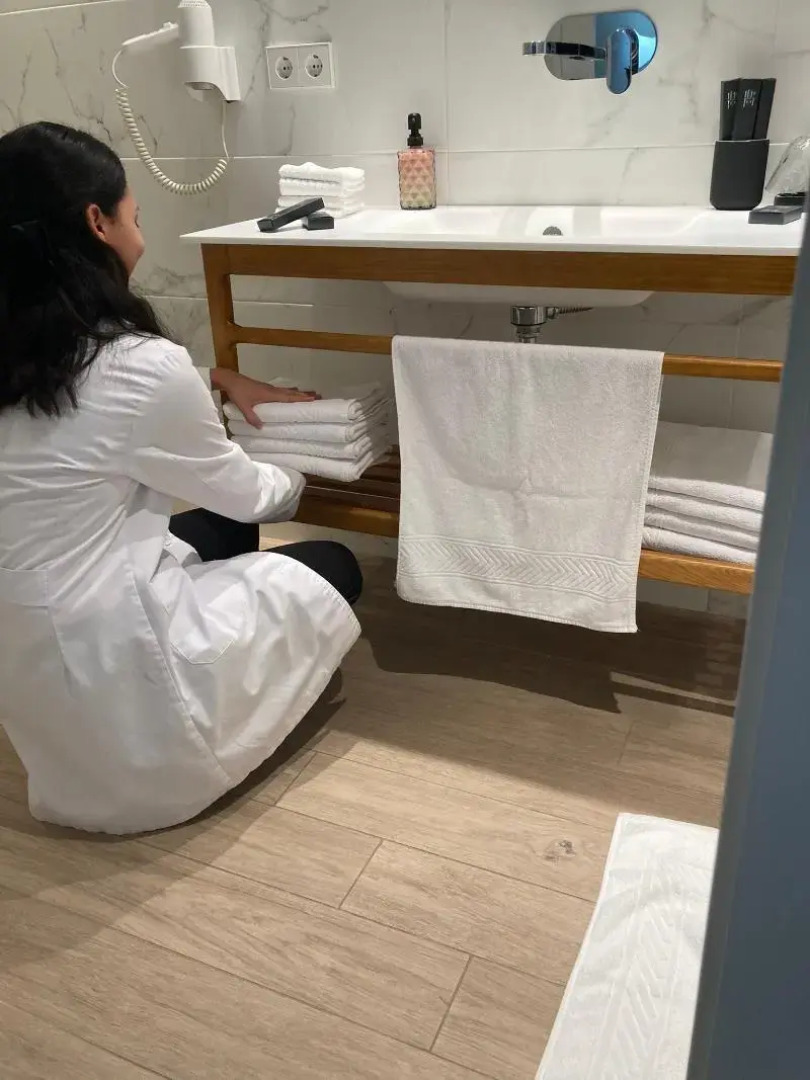 Apartamentos Turísticos La Plaza