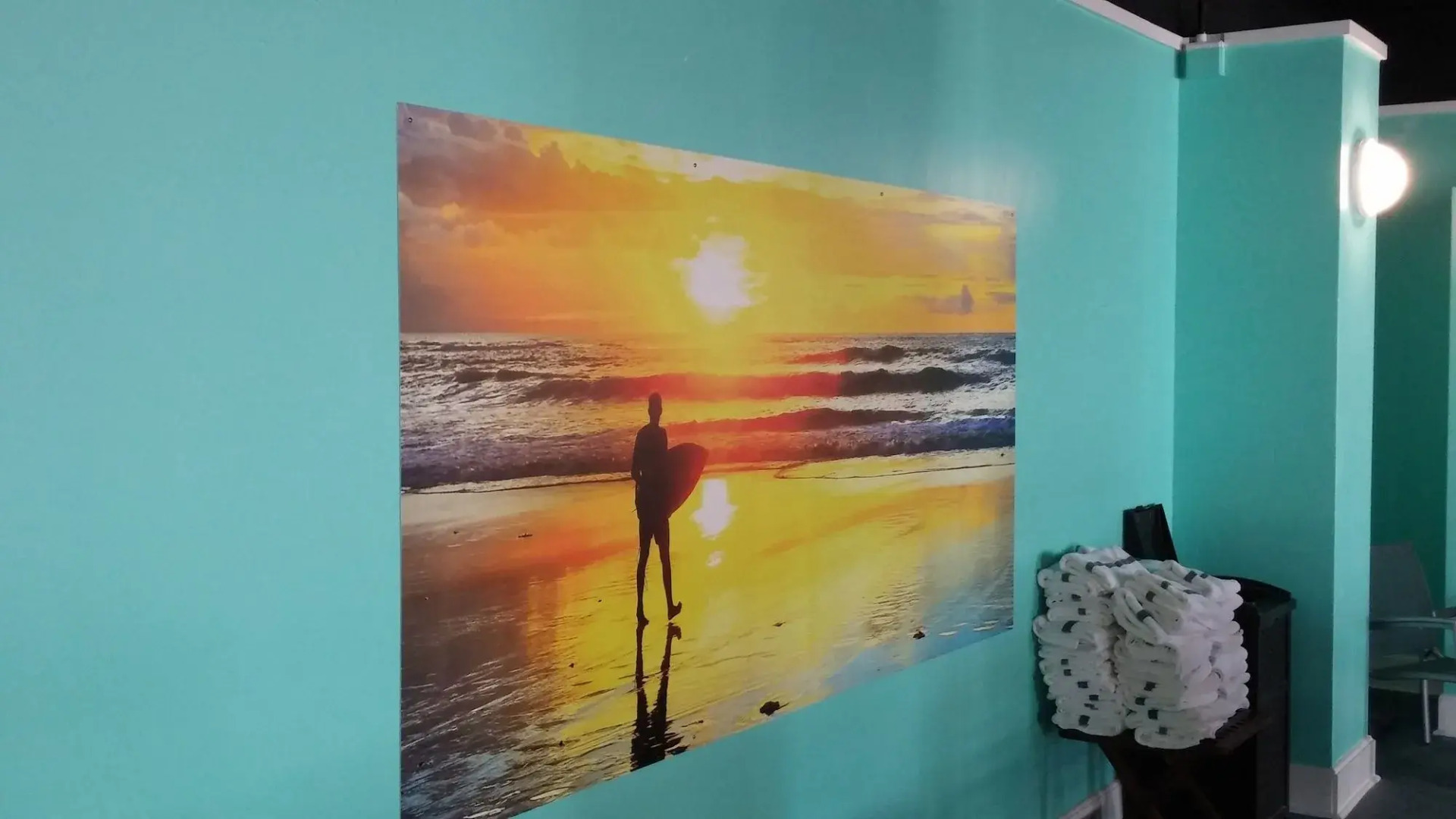 Commander Hotel & Suites