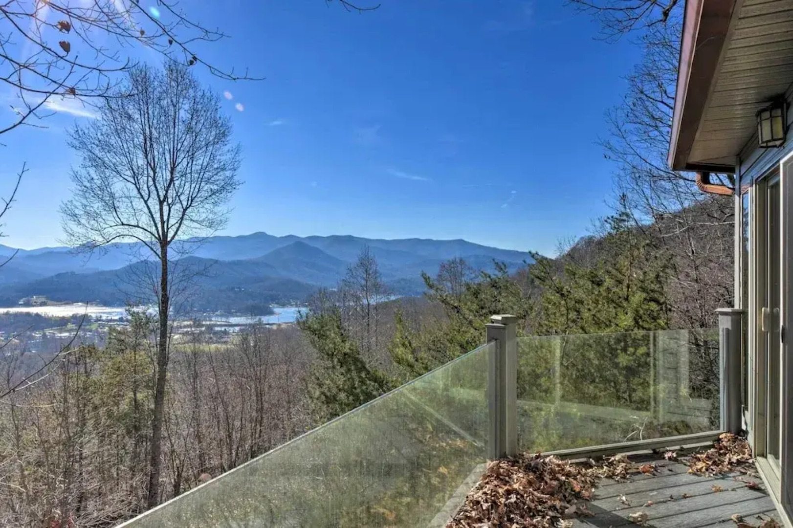 Stunning Mtn Getaway ~ 1 Mi to Lake Chatuge!