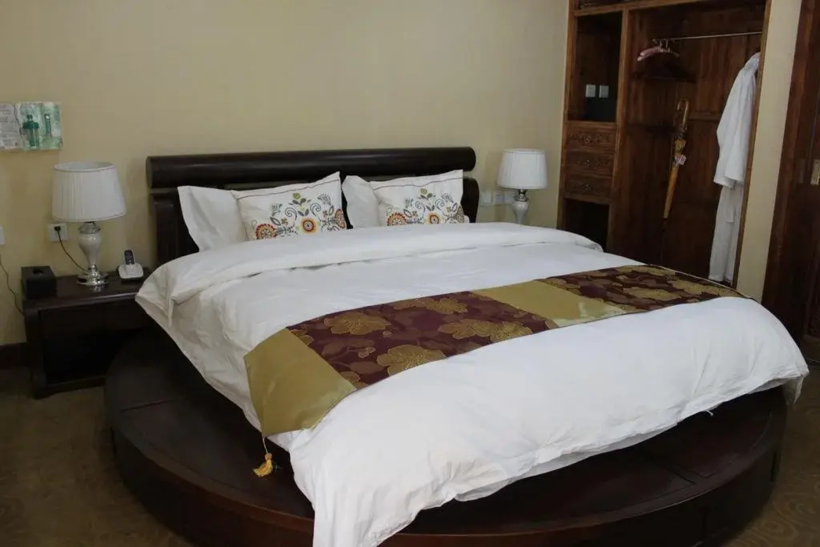 Shuian Gesang Huaxiang Hotel