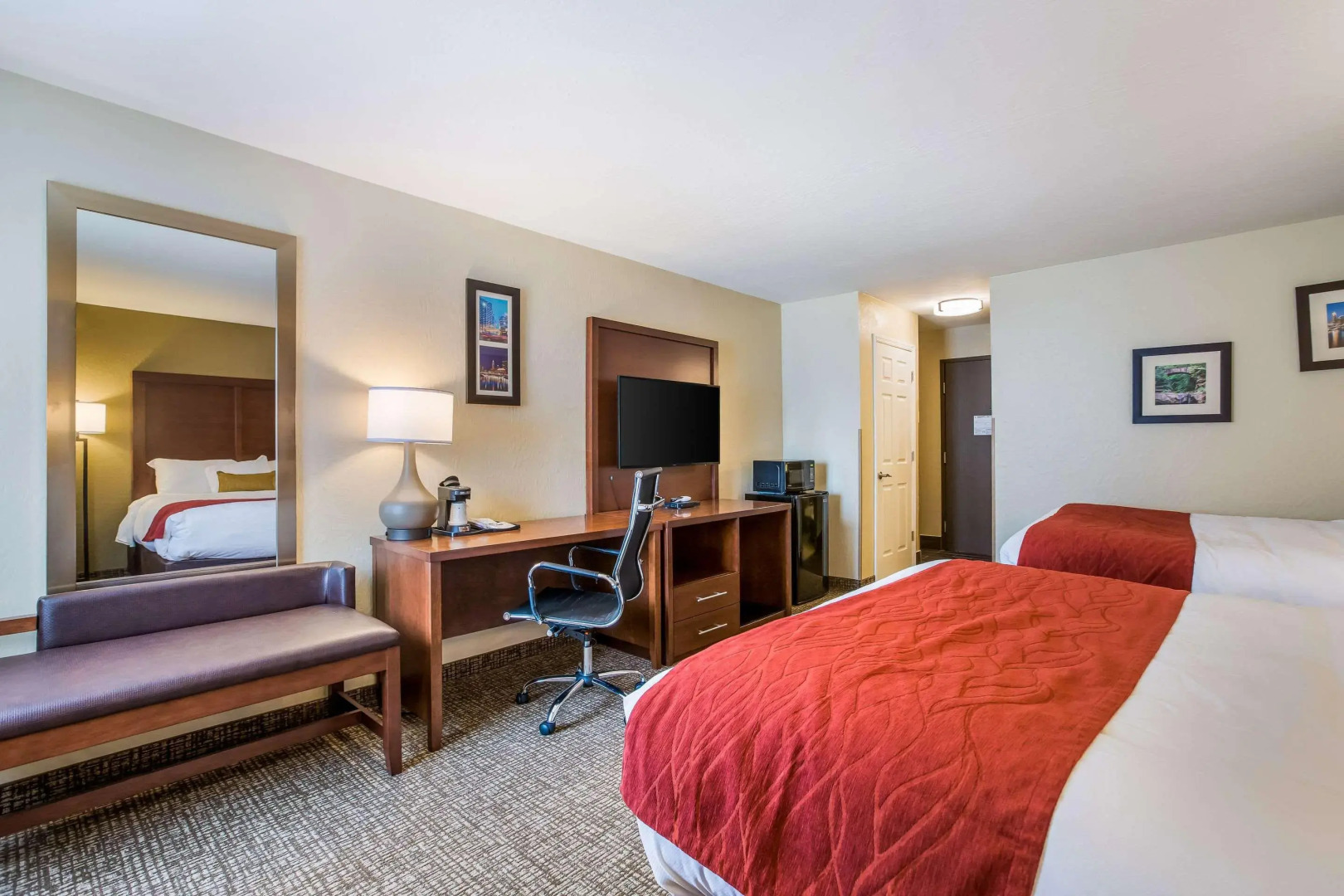 Comfort Inn & Suites Fairborn near Wright Patterson AFB