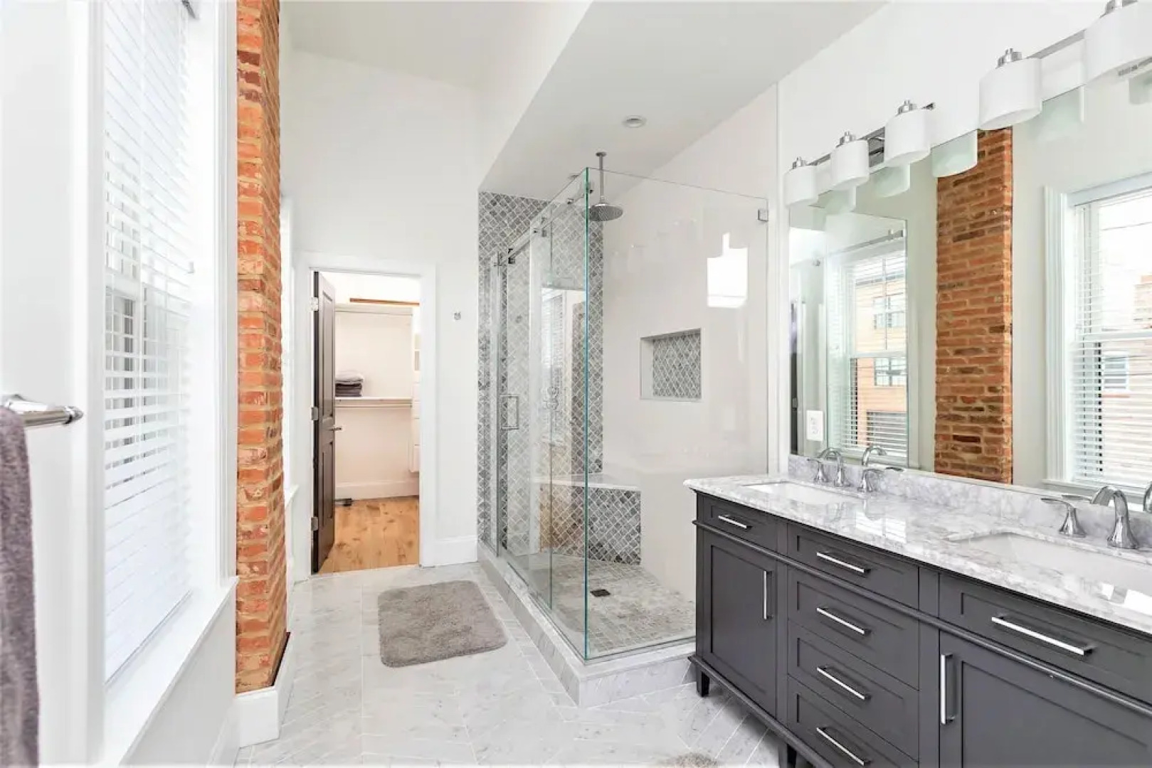 !new! Luxury Home Near Harbor W/rooftop Deck