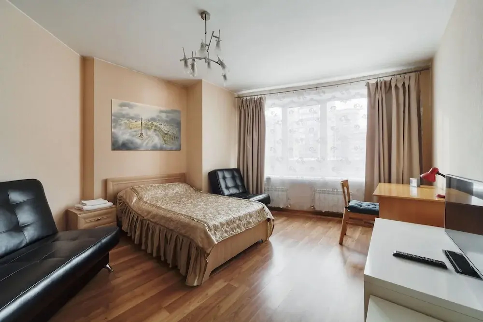 Apartment ALLiS-HALL on Radishcheva 33