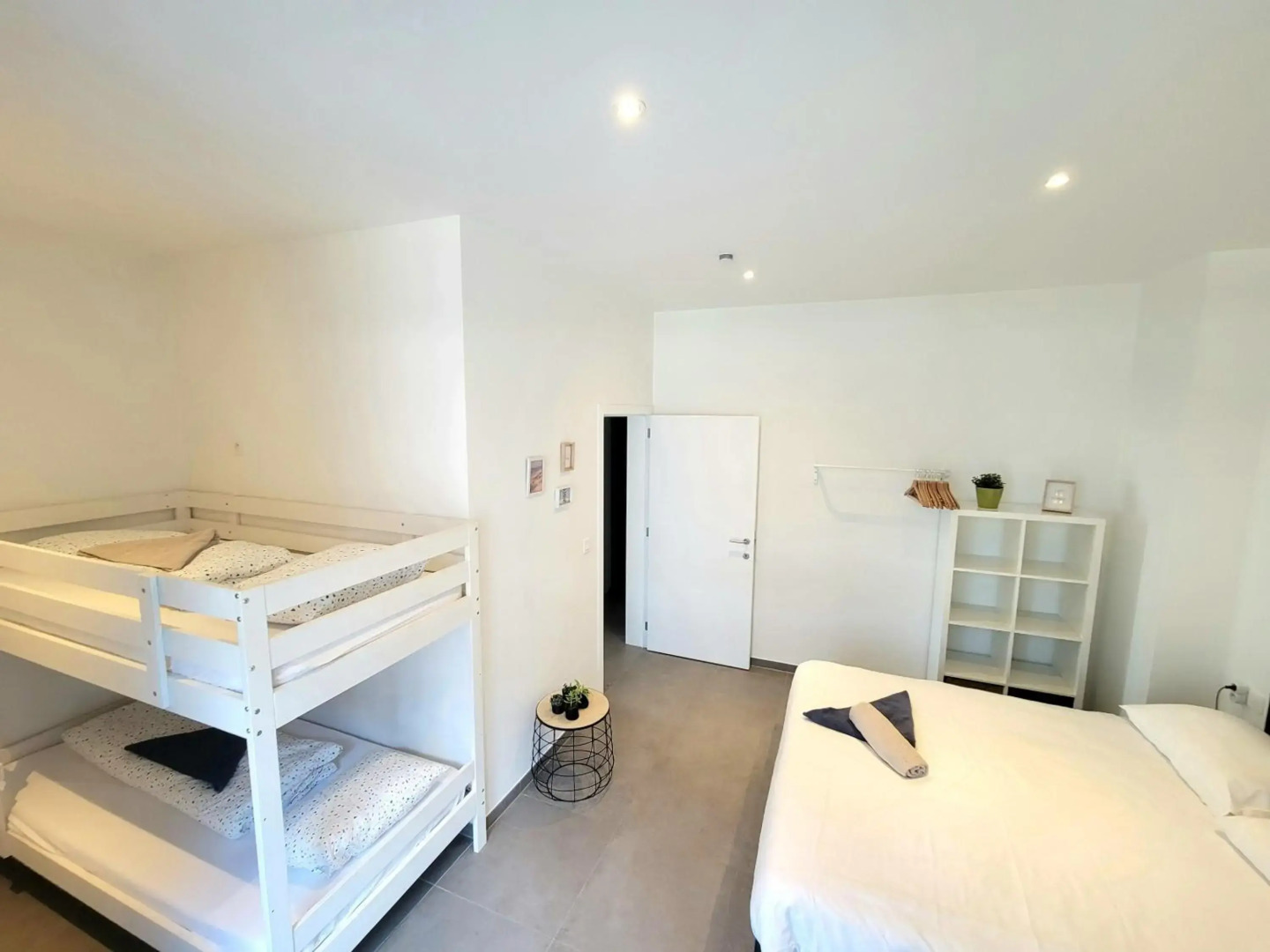 Family apartment on the ground floor with terrace - Panne A Côte