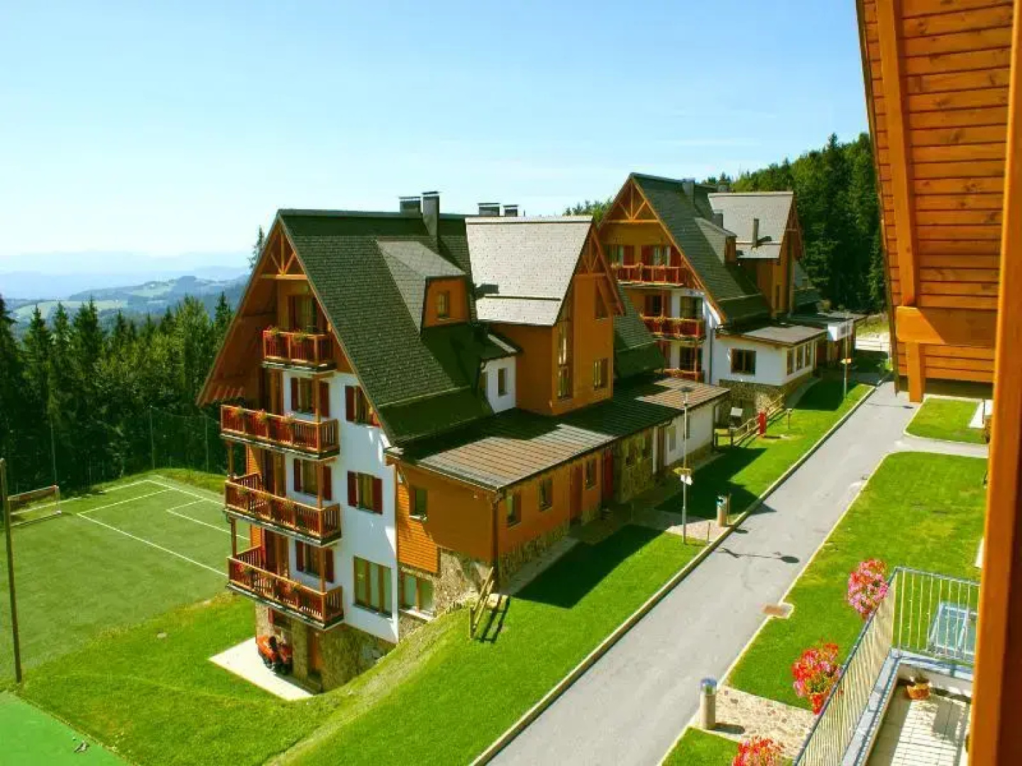 Pohorje Village Wellbeing Resort - Forest Hotel Videc