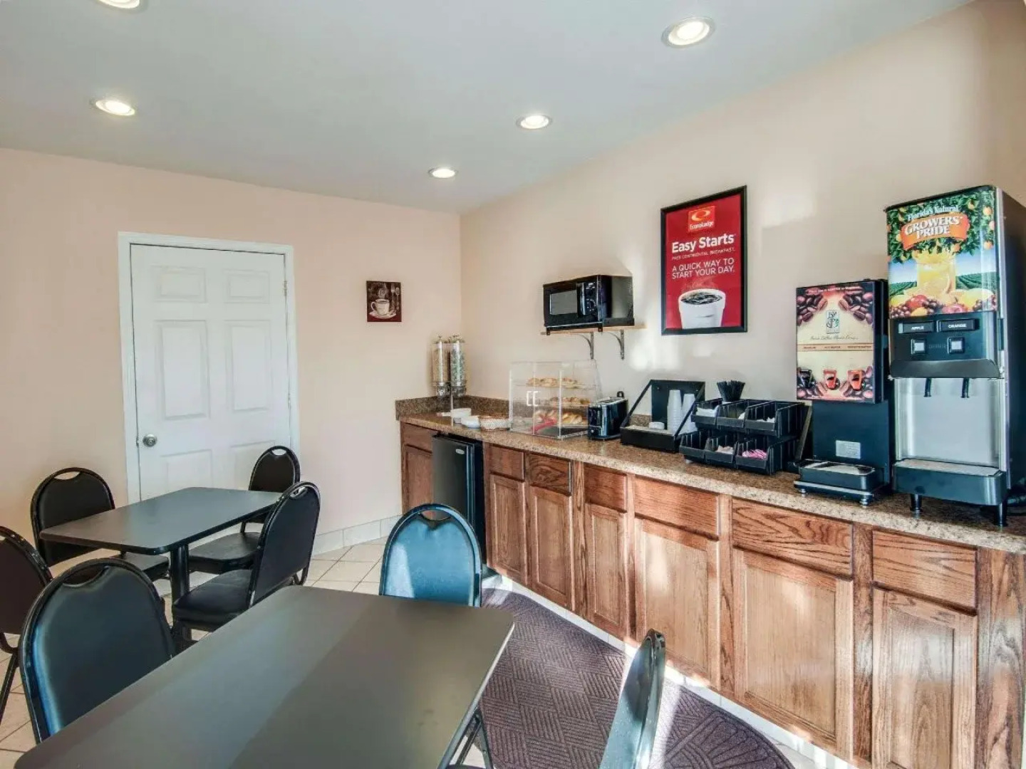 Econo Lodge Roanoke Civic Center