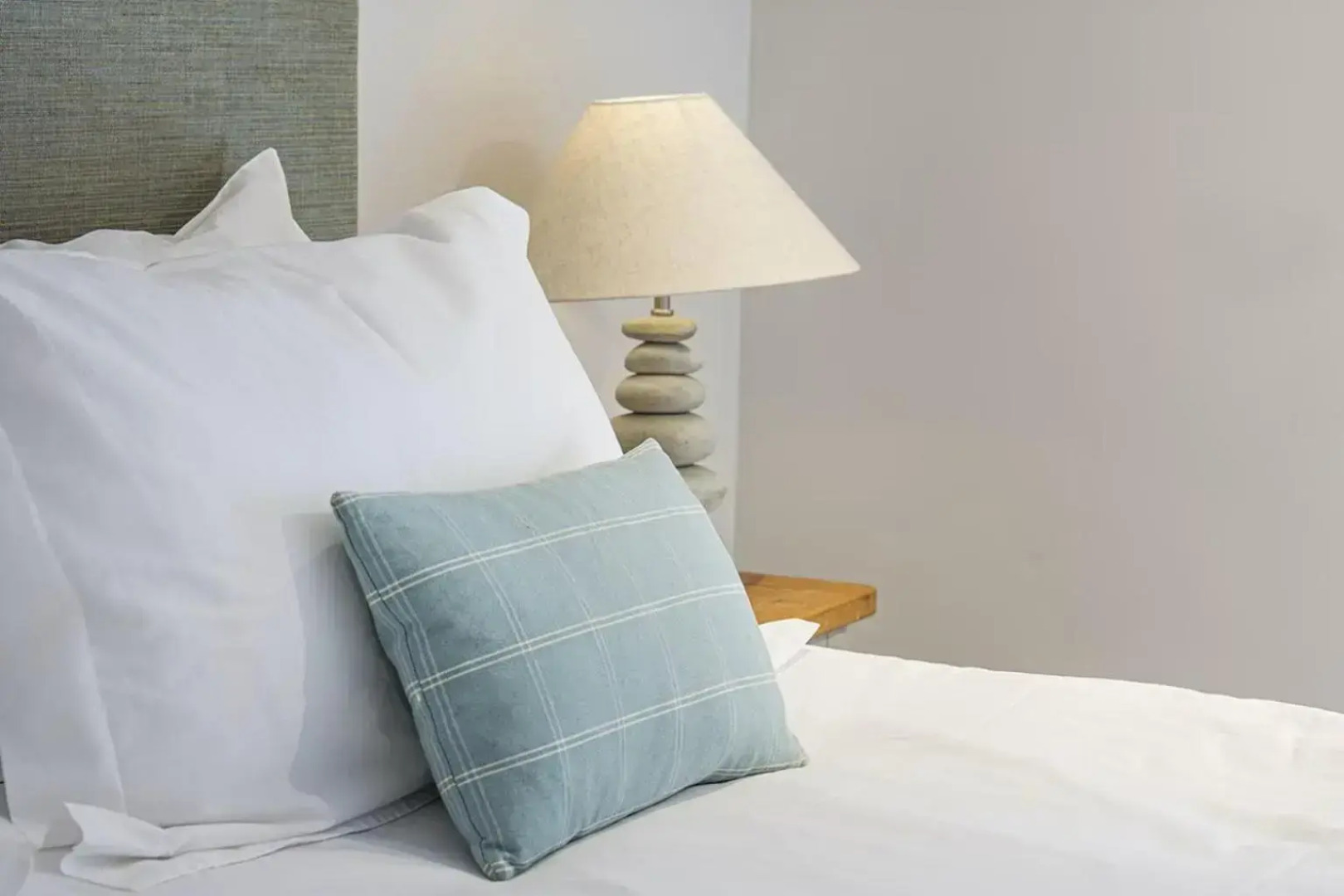 Plume Of Feathers B&B