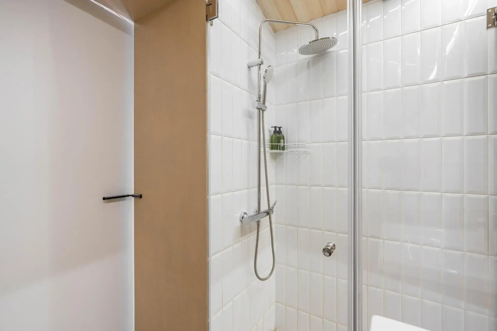 Ультрасовременный домик для отдыха вдвоем