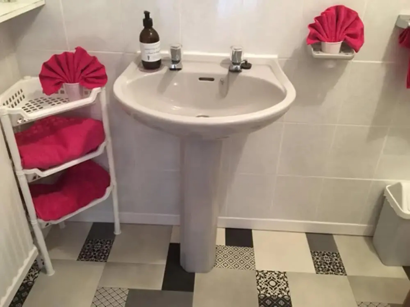 The Cherries Bed and Breakfast