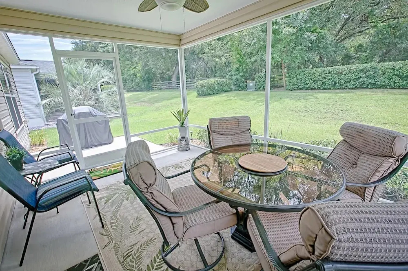 Corbett Drive Home 3 Bedroom by The VIR Group