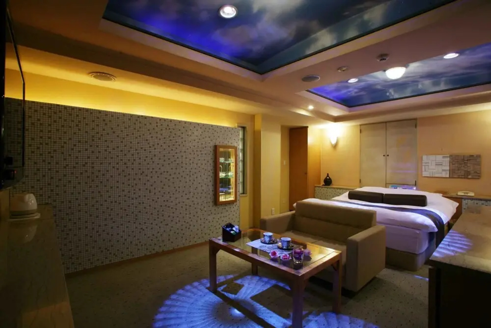 Iwatsuki Waterhotel Mw - Adult Only