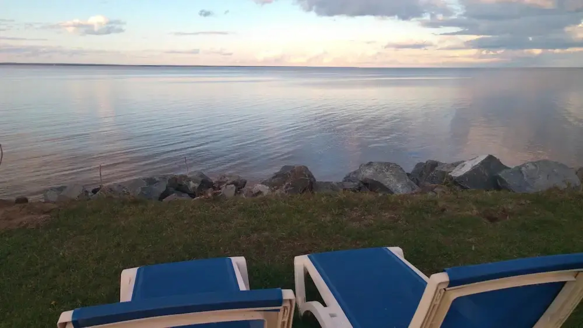 Amherst Shore Country Inn