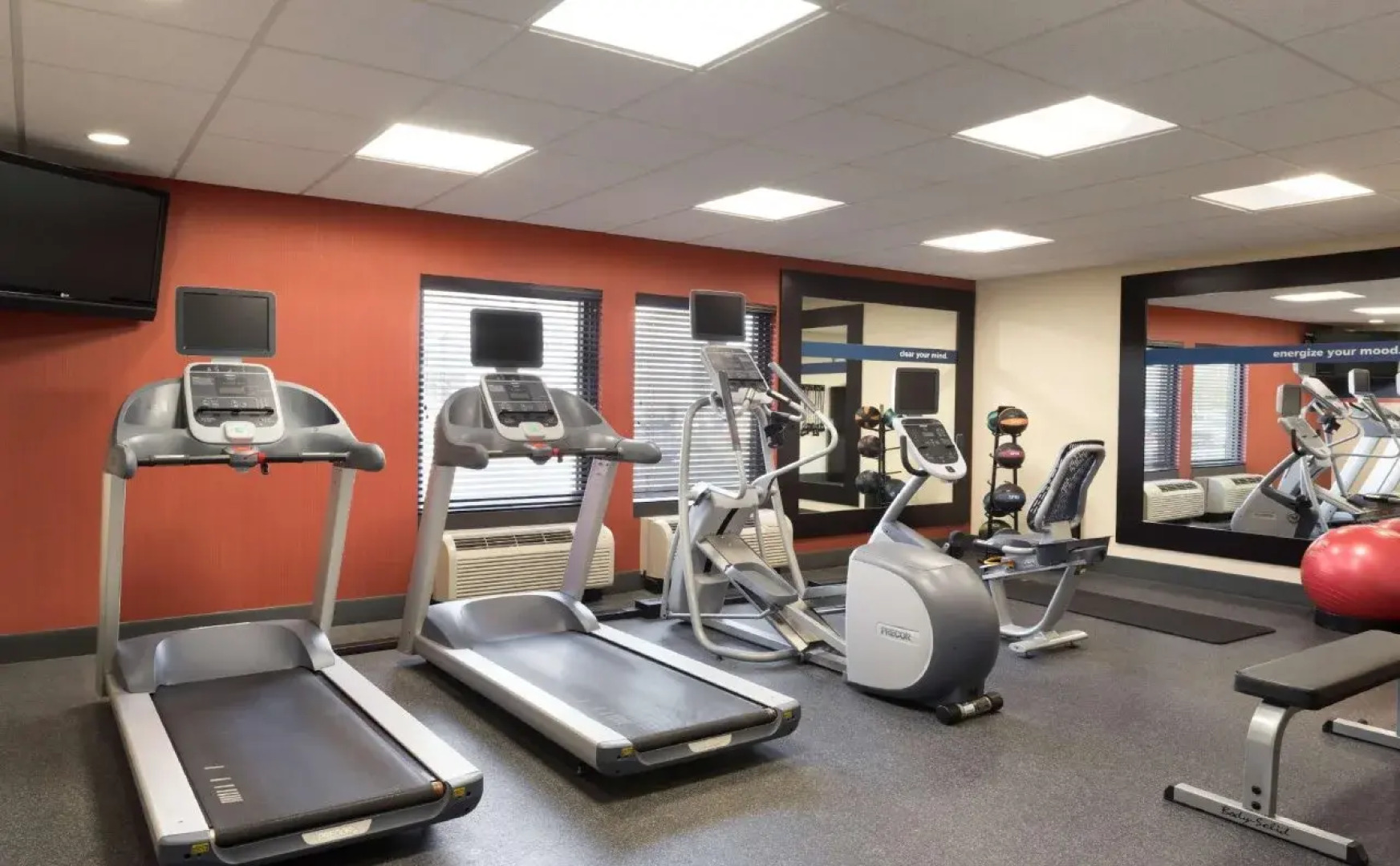 Hampton Inn Appleton-Fox River Mall Area