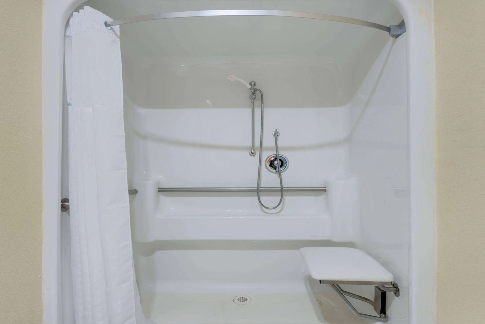 Super 8 by Wyndham Kansas City