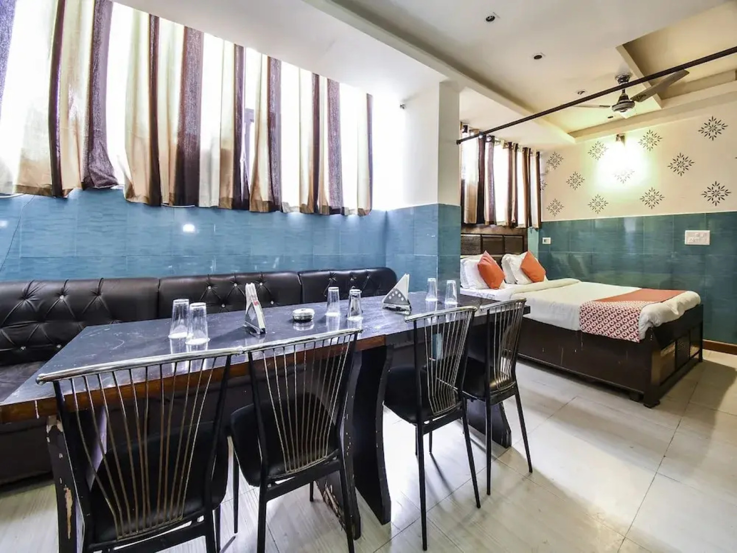 Oyo 22424 Hotel Vice Roy