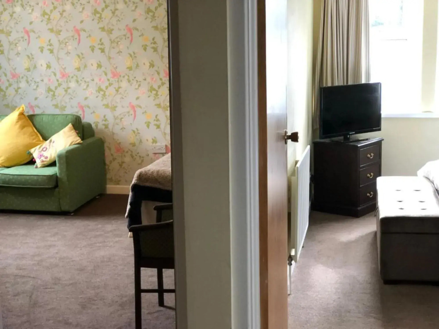 Pine Lodge Hotel & Restaurant Mansfield