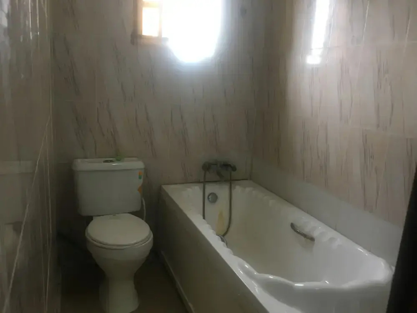 Bucker's Palace Hotel