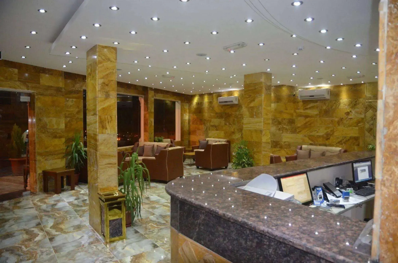 Sharah Mountains Hotel