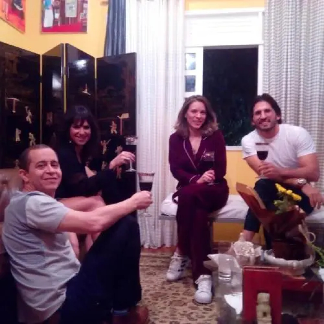 Mini Hostel Fine Art